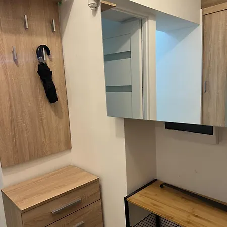 アパート Mieszkanie W Rynku ヴロツワフ